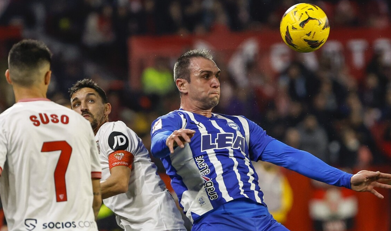 体育竞猜-风云突变！皇家马德里转会期扳平良机；亚冠版图或变；压力陡增；高层口径保持一致(皇家马德里队标)