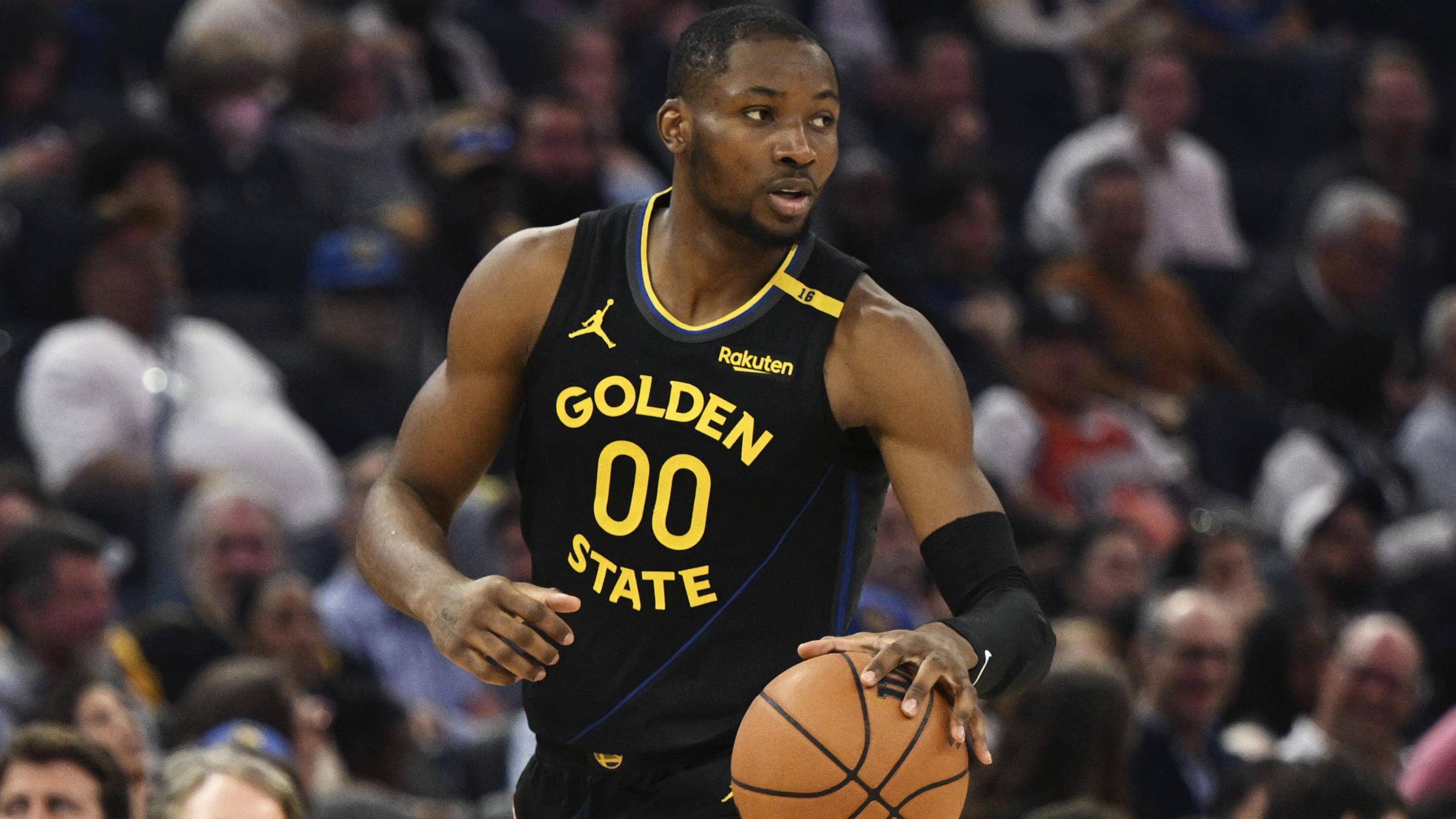 今晚NBA季后赛焦点战，密尔沃基雄鹿刷新队史纪录，球迷炸锅，球探报告显示潜力的简单介绍